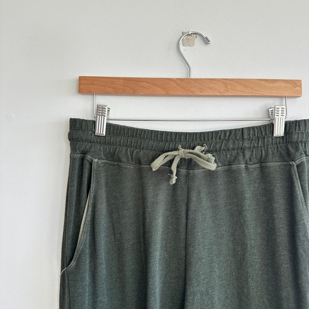 Sundry x Evereve Everyday High Rise Cargo Sweatpants Green L - Picture 4 of 10